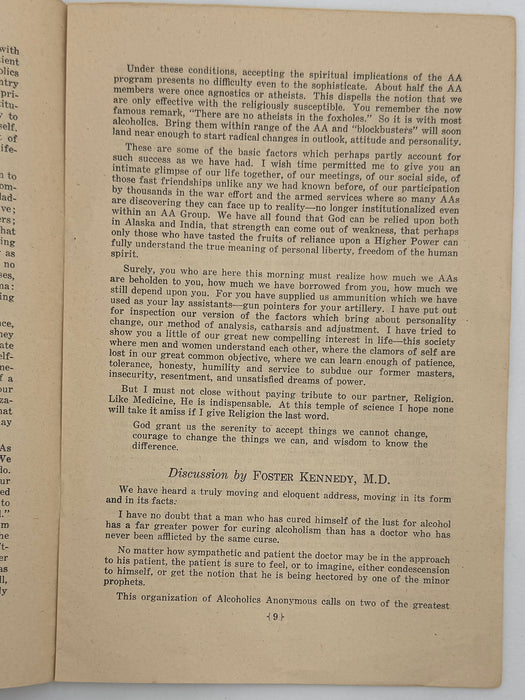 Medicine Looks at Alcoholics Anonymous - AA Pamphlet from 1944