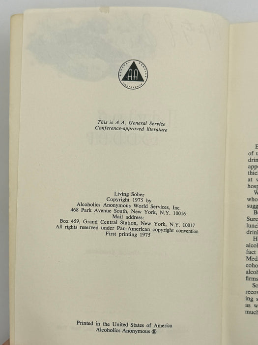 Living Sober - First Printing from 1975