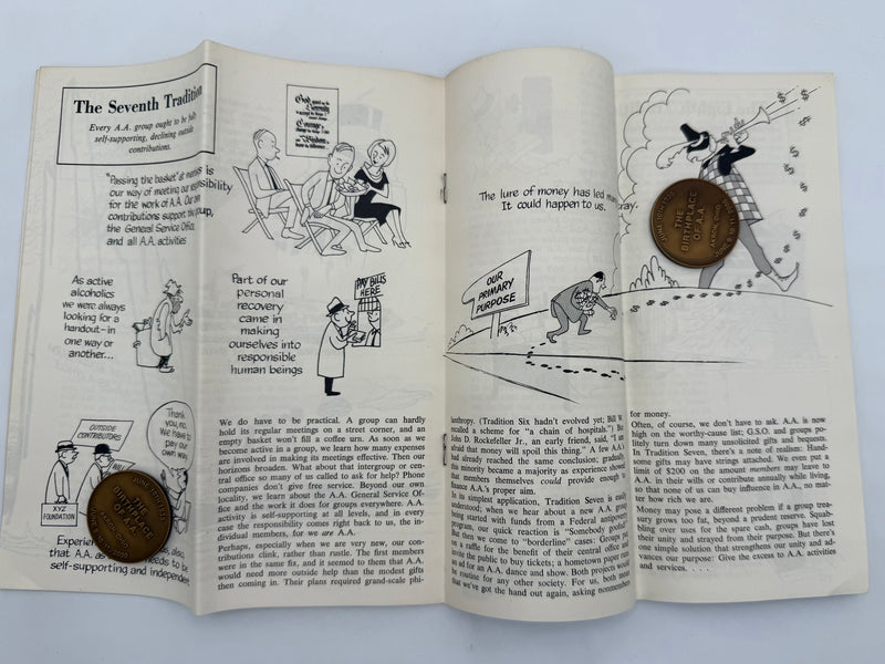 The TWELVE TRADITIONS Illustrated - AA Pamphlet from 1972