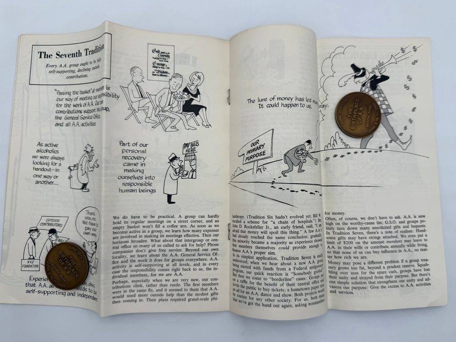 The TWELVE TRADITIONS Illustrated - AA Pamphlet from 1972