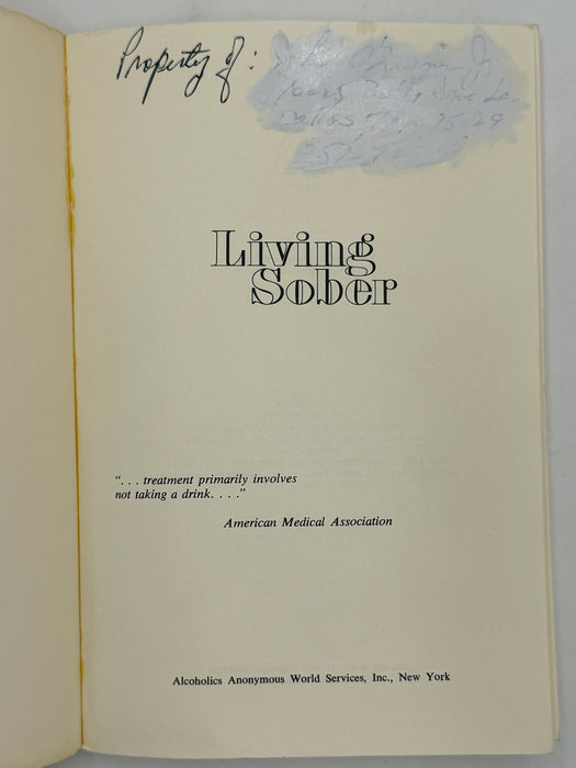 Living Sober - First Printing from 1975