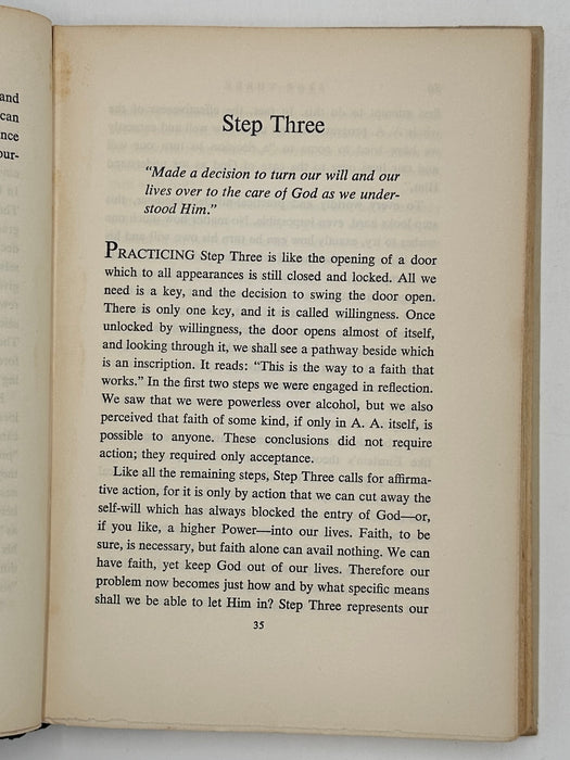 12 Steps and 12 Traditions First Edition 1st Printing Published by Harper & Brothers Recovery Collectibles