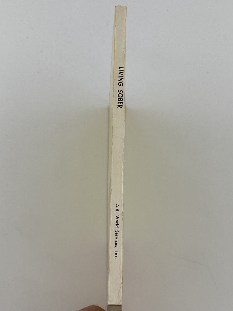 Living Sober 19th Printing 1989 Recovery Collectibles